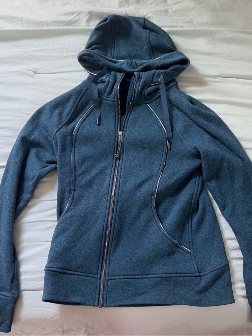 Lululemon Scuba Hoodie (fleece lined) in Deep Teal